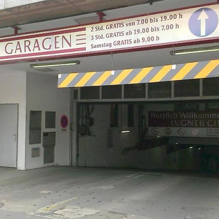 Apartment Zentral Direkt An U-Bahn Station Vienna Luaran gambar
